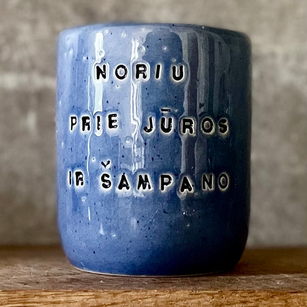 Blue mug NORIU ŠAMPANO